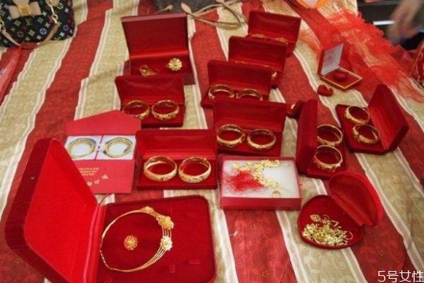 三金包括什么